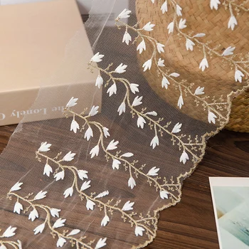 1 yard Zlatna cvjetne čipke Traka Širine 18 cm Za vjenčanicom Ukrašavanja Odjeće Pribor DIY Obrt za Šivanje Tkanine Završiti 2021new
