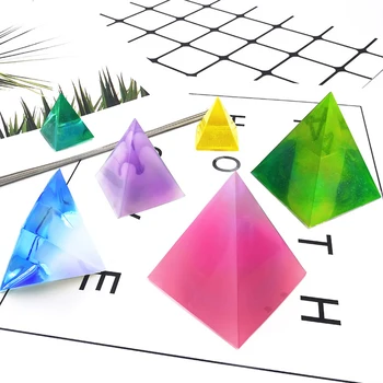 1pc DIY 20 mm 60 mm Piramida Crystal Epoksida Kalup Piramide je Trokut Živi Pijesak Silikonska Forma guma transparentna epoksidna
