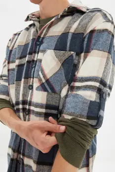 Trendyol Muška majica Veličine s rol-bar s dugih Rukava i jedan džep Pokrivač košulja Лесоруба TMNAW22GO0230